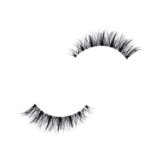 natural false eyelashes for everyday wear lightweight wispy look